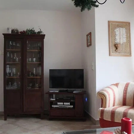 Likedeeler Weg 23 Holiday home Zingst